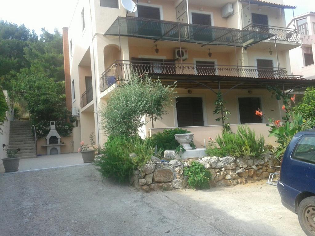 Apartments Antonio 스타리 그라드 외부 사진